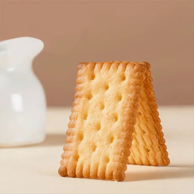 バター風味のミルクビスケット バター風味のミルクビスケット
