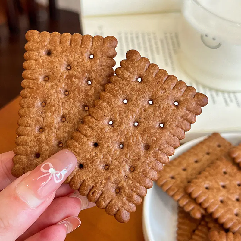 ミルクチョコレート味のミルクビスケット ミルクチョコレート味のミルクビスケット