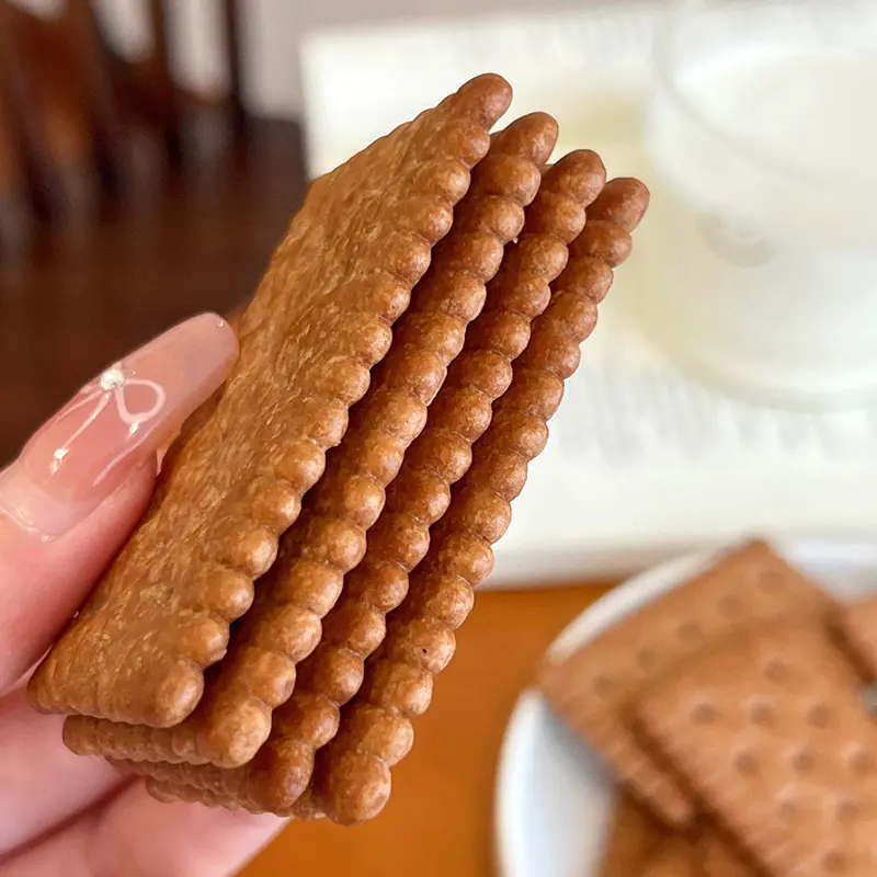 ミルクチョコレート味のミルクビスケット ミルクチョコレート味のミルクビスケット
